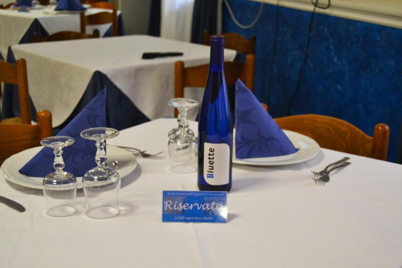 Hotel Ristorante L'Avvenire Gizzeria Exteriér fotografie