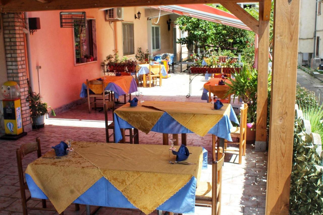 Hotel Ristorante L'Avvenire Gizzeria Exteriér fotografie
