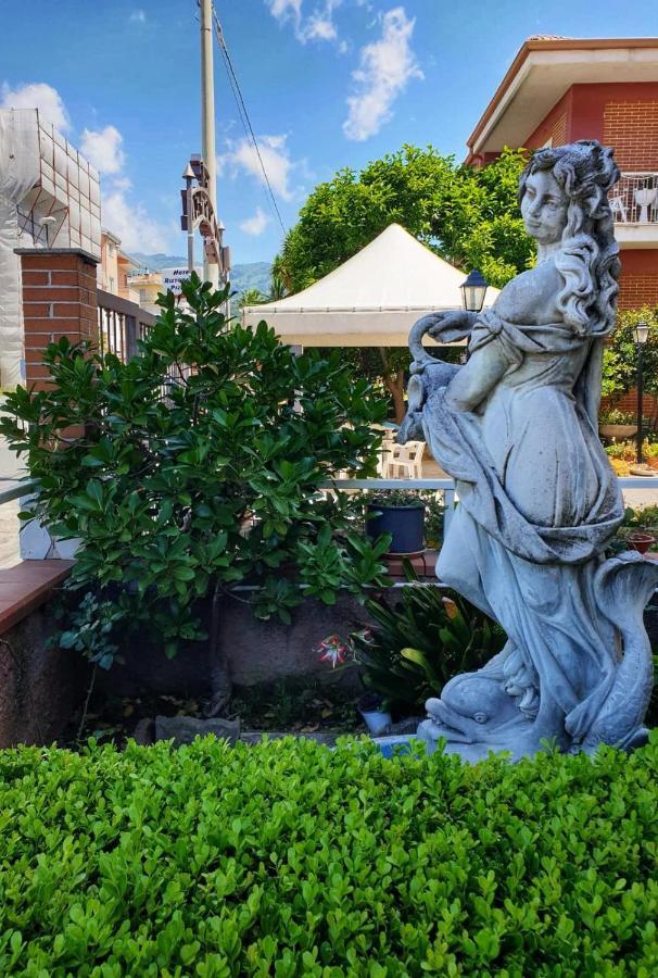 Hotel Ristorante L'Avvenire Gizzeria Exteriér fotografie